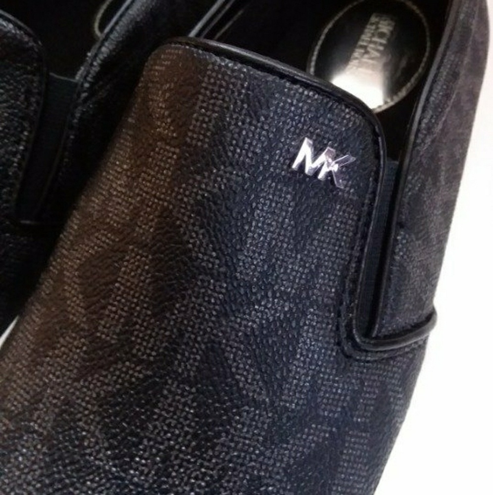New Michael Kors Slip-On Size 9.5 Black